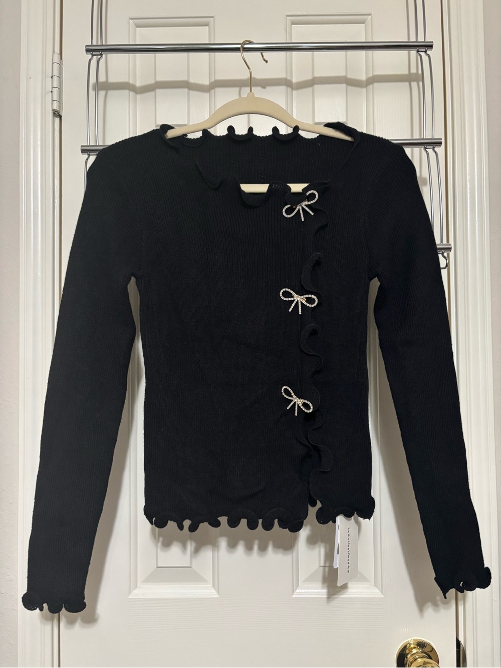 Commense Black Ruffle-Edge Knit Sweater with Bow Details